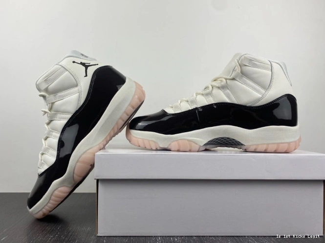 Neapolitan AR0715-101 WMNS Jordan Air 11 0802